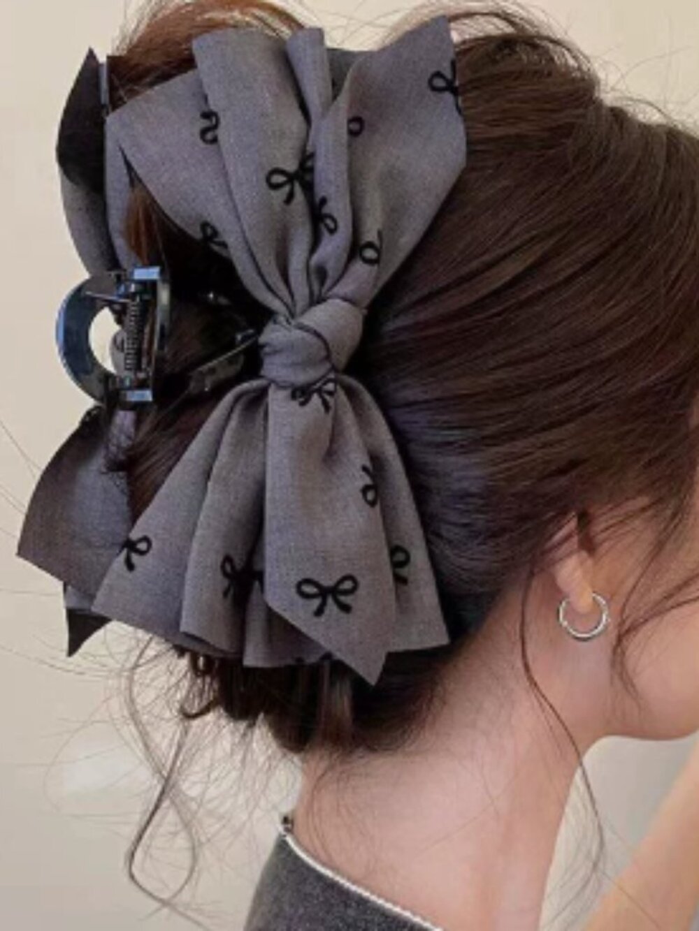 Woman's hairpin